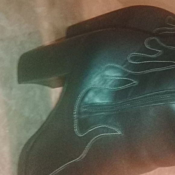 Size 11 Harley Davidson above ankle leather boots - Picture 2 of 6